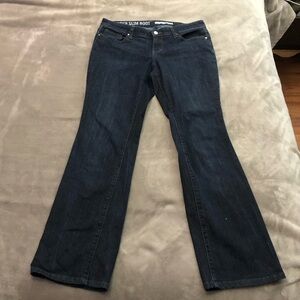 DKNY Size 8 Dark Wash Slim Boot Cut Jeans